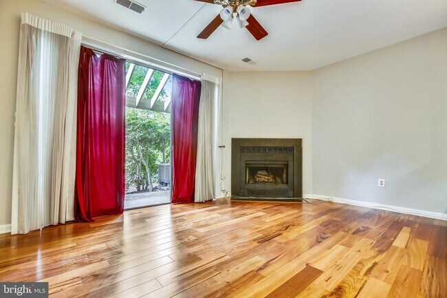 Foto del edificio - 11220 Beaver Trail Ct