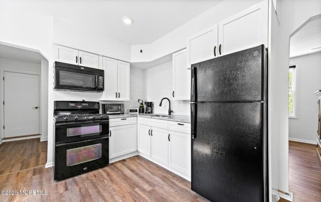 Building Photo - 134 Witmer Pl
