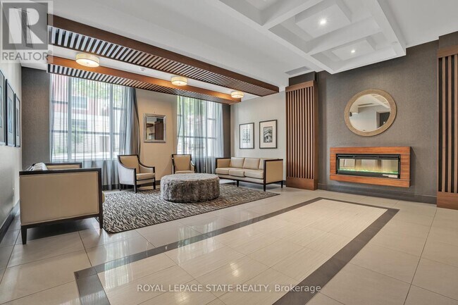 Photo du bâtiment - 150 Main St W