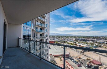 Building Photo - 200 W Sahara Ave