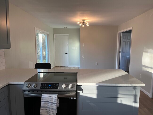 Foto del edificio - 503 Roberts Ln