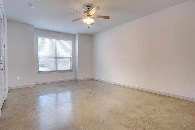 Foto del edificio - 3427 W 6th St