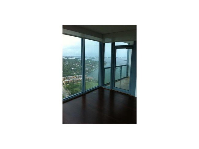 Foto del edificio - 601-636 NE 36th St