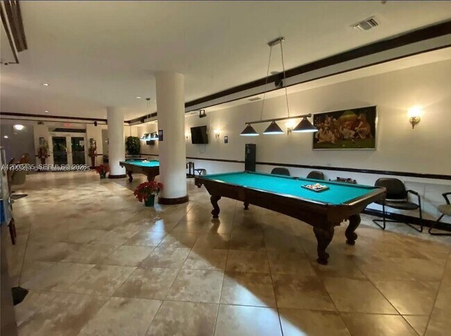 Foto del edificio - 5077 NW 7th St