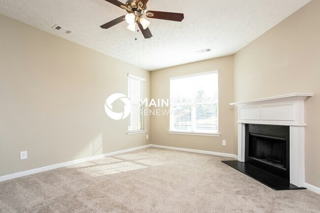 Foto del edificio - 3 Bedroom Pet-Friendly Home in Atlanta, GA with Main Street Renewal