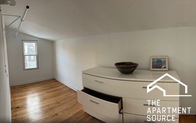 Foto del edificio - 1820 N Kedvale Ave