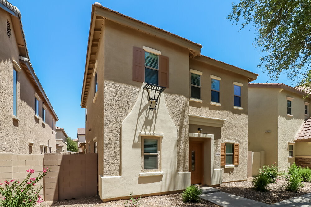 Primary Photo - 14069 W Country Gables Dr