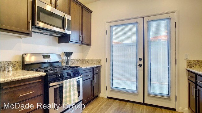 Foto del edificio - 14273 Rios Canyon Rd