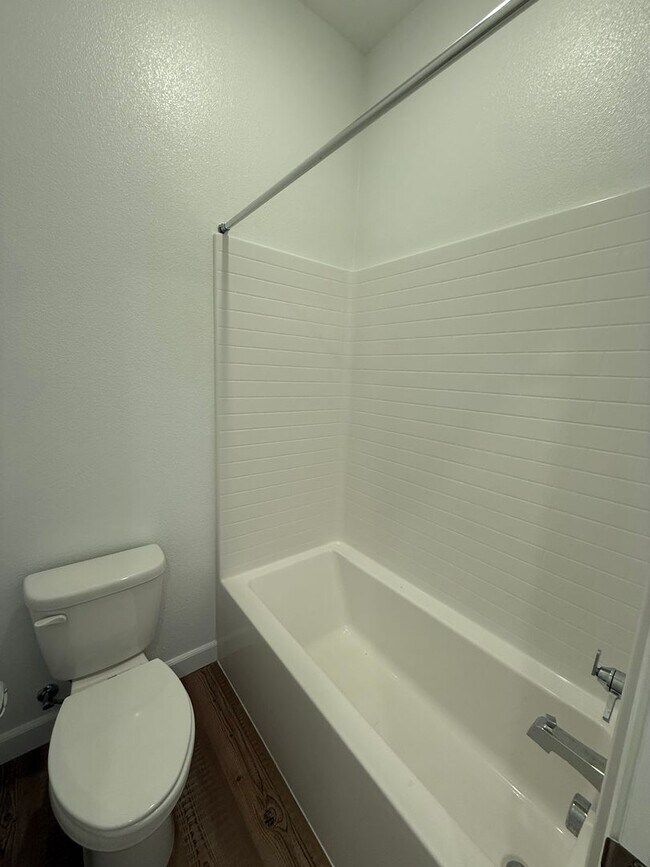 Foto del edificio - LAKE VIEW