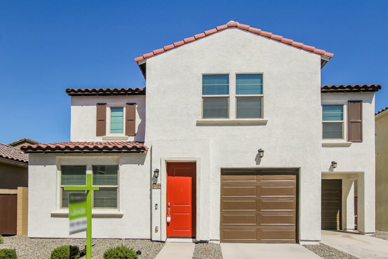 Foto principal - 5039 N 189th Gln