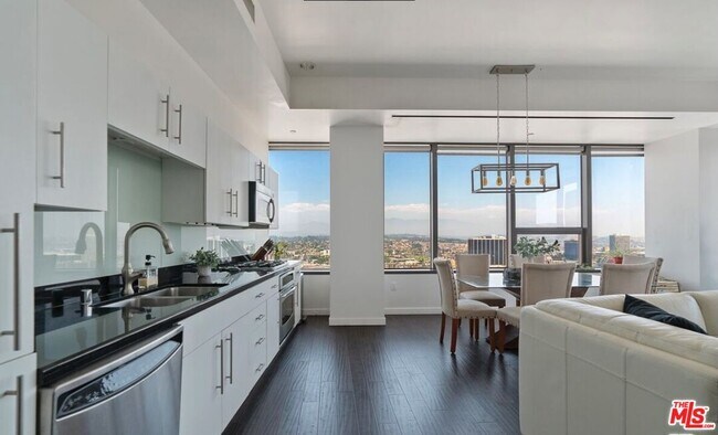 Foto del edificio - 1100 Wilshire Blvd