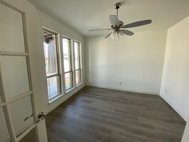 Building Photo - 307 Bluewood Dr