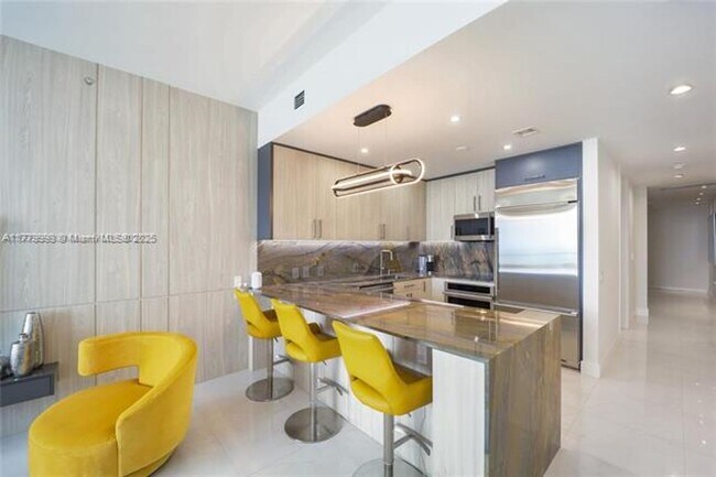 Foto del edificio - 1100 Biscayne Blvd