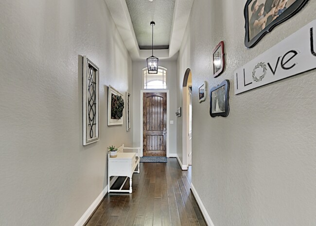 Foto del edificio - Spacious 4-Bedroom Ranch-Style Rental with...