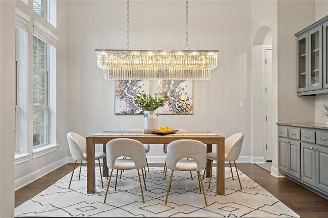 Building Photo - 5505 Lipan Apache Bend