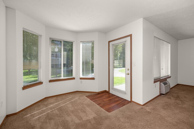 1x1 FP3 Dining Room - Prairie Hills