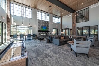 Building Photo - Element at Veridian