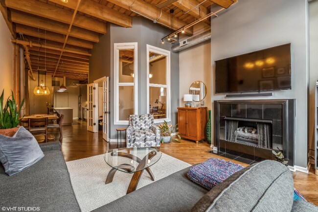 Foto del edificio - 616 W Fulton St