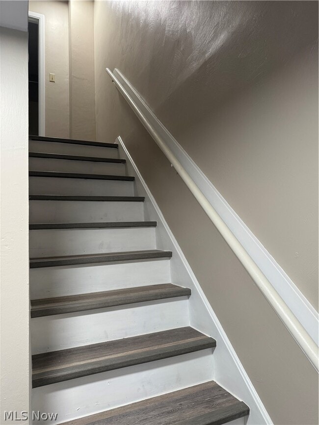 Foto del edificio - 6136 Clingan Rd