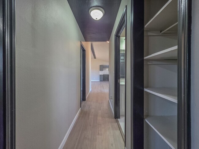 Foto del edificio - SOLD, lightening fast! 3 bedroom, 2 bath home