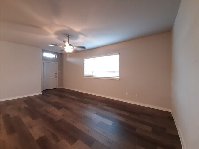 Foto del edificio - 9784 Grosbeak Ln