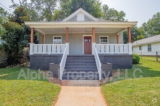 Building Photo - 7 Highlawn Ave
