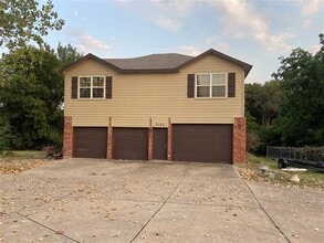 Building Photo - 2172 Beaver Creek Rd