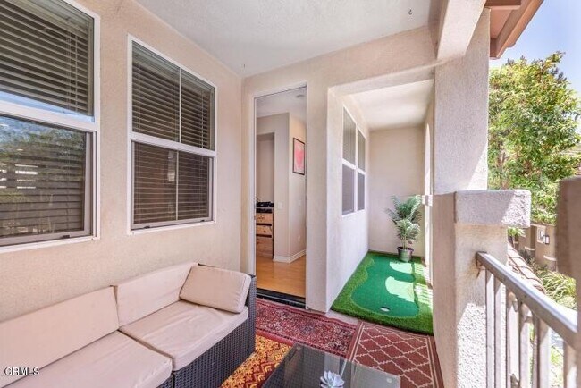 Building Photo - 1452 Via Bonito