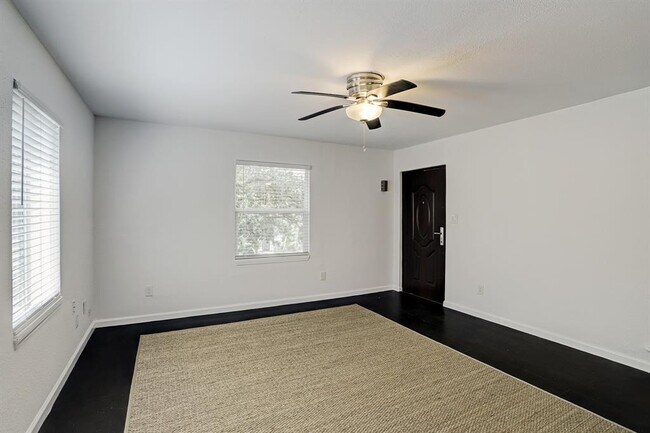 Foto del edificio - 2621 Peckham St