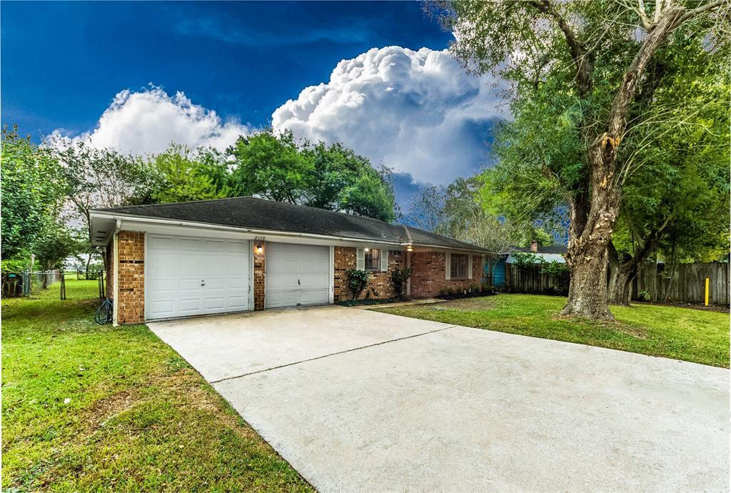 2110 Wycliffe Dr, Houston, TX 77043 House for Rent in Houston, TX