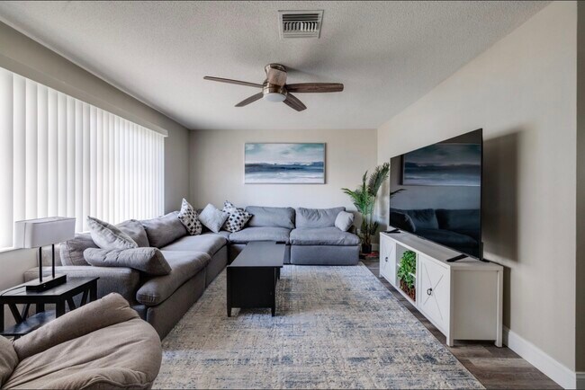 Foto del edificio - 12993 89th Ave