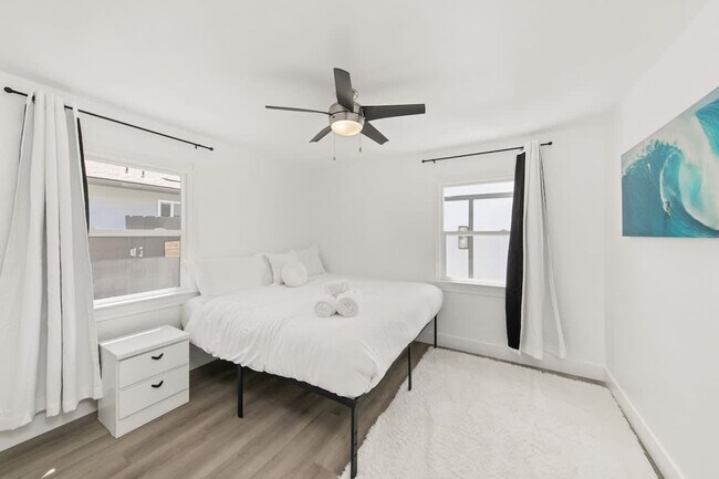 Foto del edificio - 129 Maple Ave
