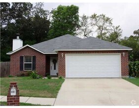 Building Photo - 2323 Anniston Oaks Dr