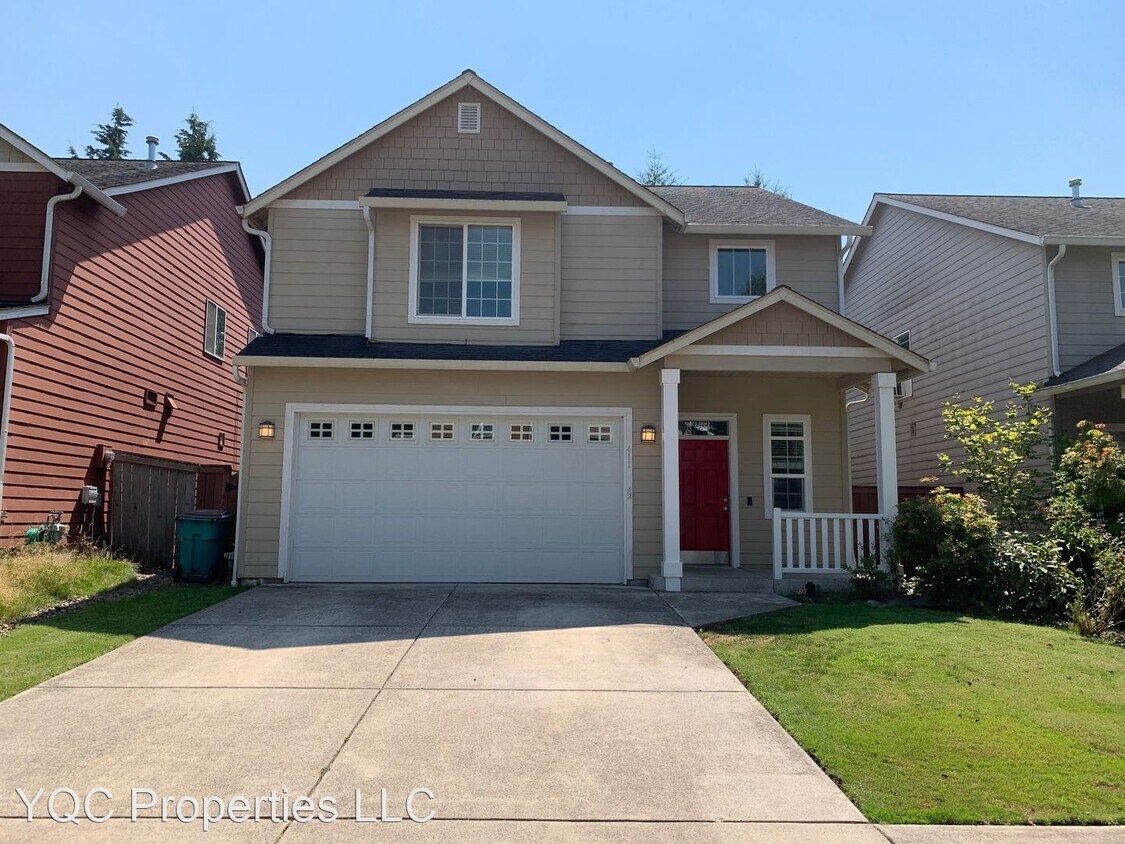 Foto principal - 3 br, 2.5 bath House - 411 NW 152nd Street