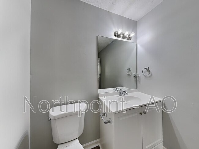 Foto del edificio - 621 Carlton Rd