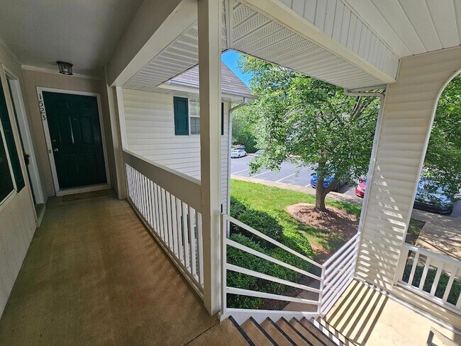 Building Photo - 1523 Bulon Drive
