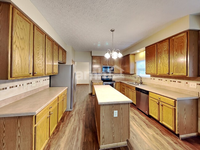 Building Photo - 3787 Lake Lanier Dr