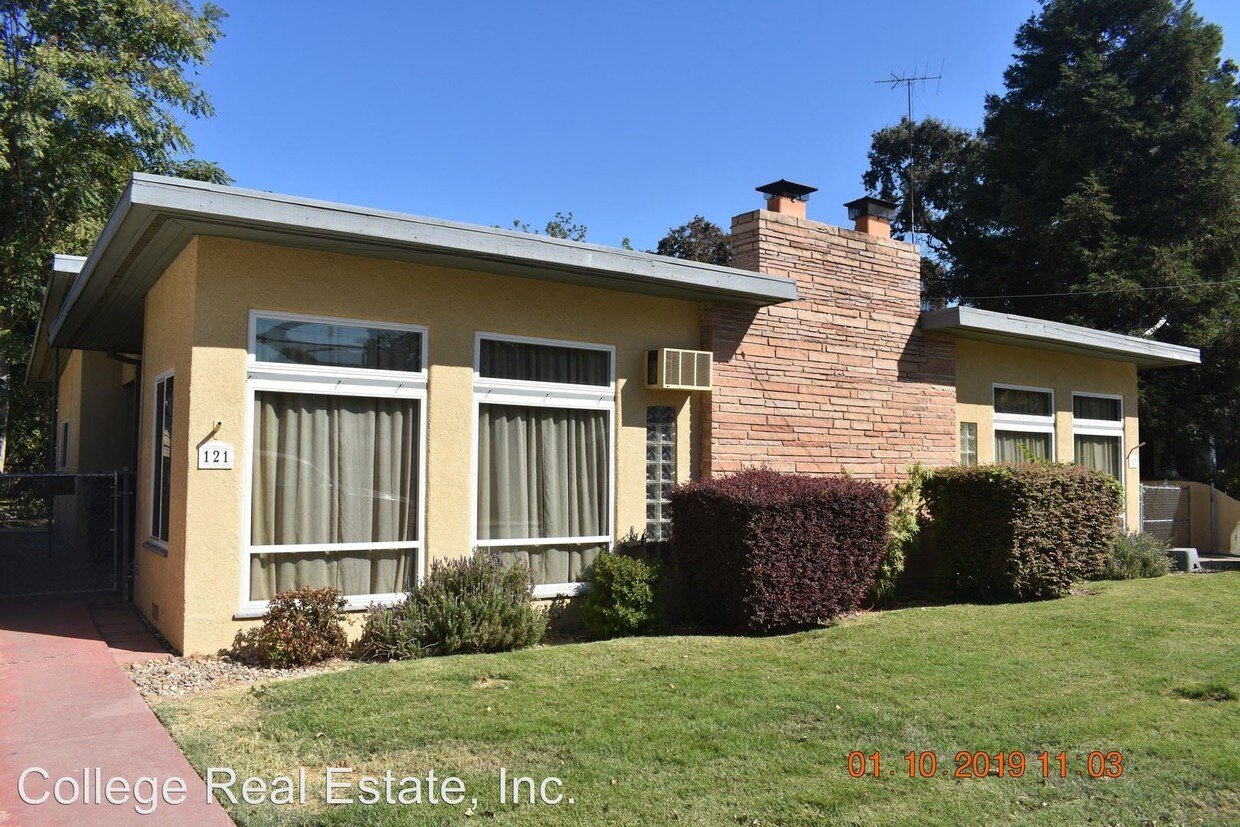Primary Photo - 121-123 E Fairmont Ave
