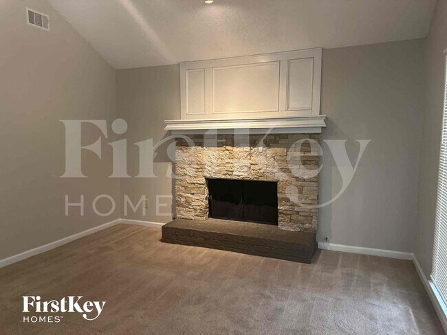 Foto del edificio - 1726 Hidden Acres Dr SW