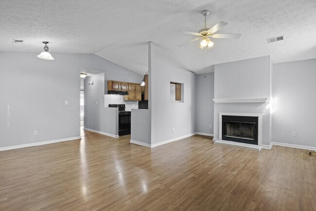 Foto del edificio - 881 Revere Run Dr