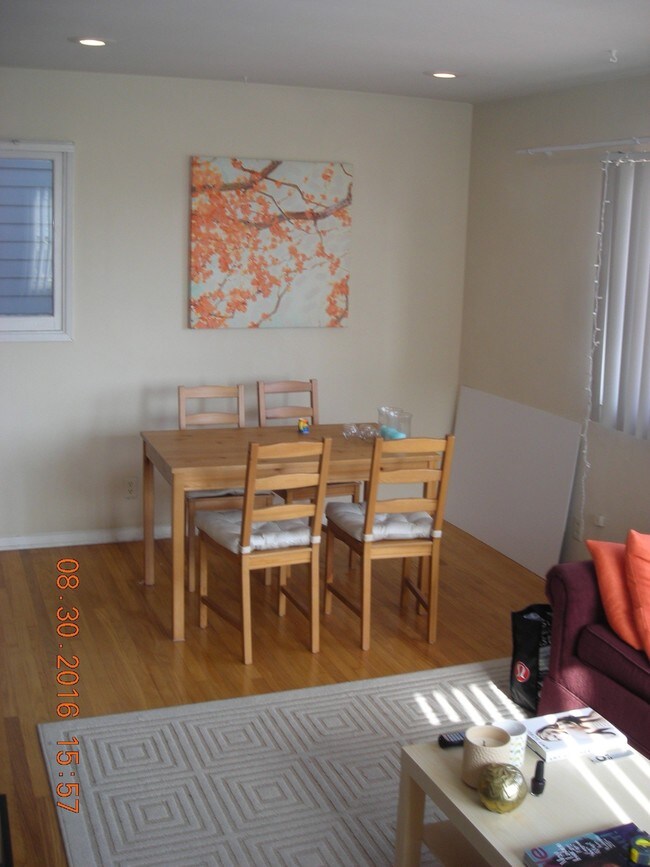 117 28th St Manhattan Beach Ca 90266 Apartment For Rent In Building Photo 117 28th St