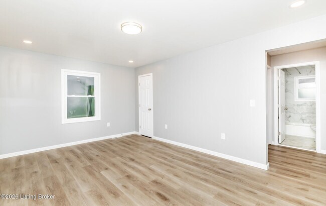 Foto del edificio - 204 W Warfield St