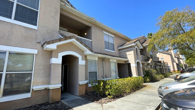 Foto del edificio - 17952 Villa Creek Dr