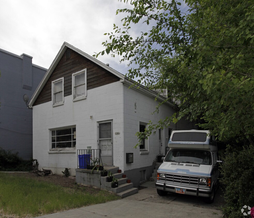 Primary Photo - 1144 E 500 S