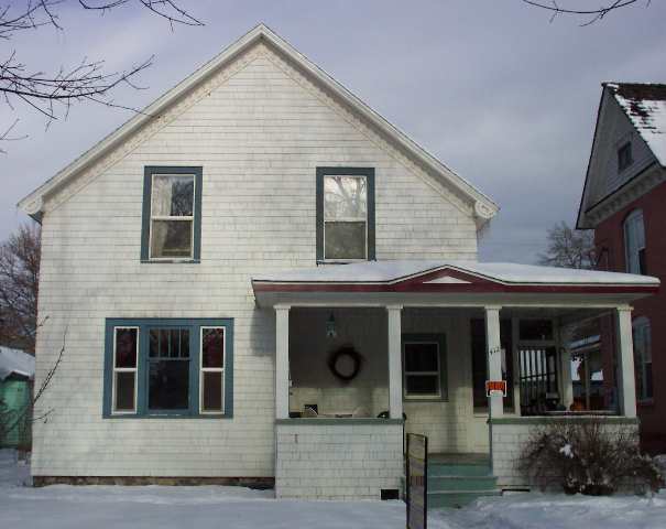 Primary Photo - 412 S 3RD St