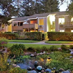 Foto principal - 10144 Parkwood Dr