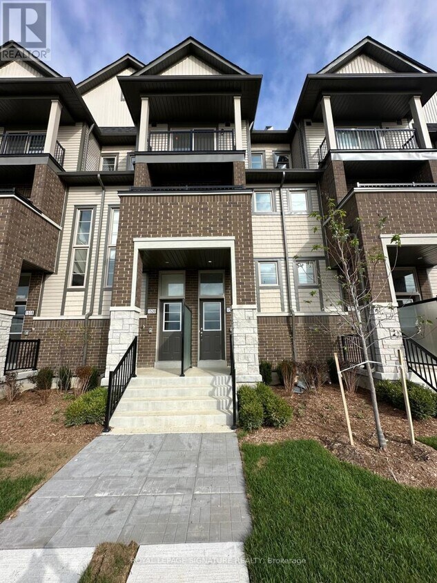 Photo principale - 1522 Bloor St