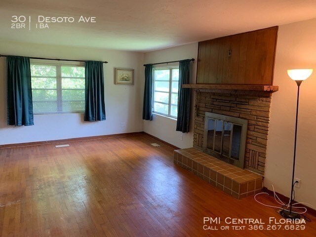 Foto del edificio - 301 Desoto Ave