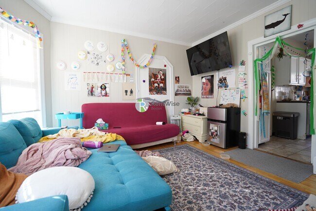 Foto del edificio - 27 Emery St