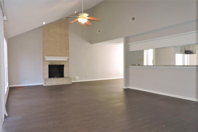 Building Photo - 2314 Bright Meadows Dr